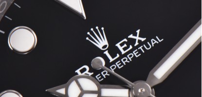 Do replicas have functional chronographs?